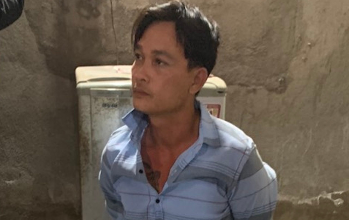 Gay an cuop tiem vang, lay tien mua bia dai ban nhau