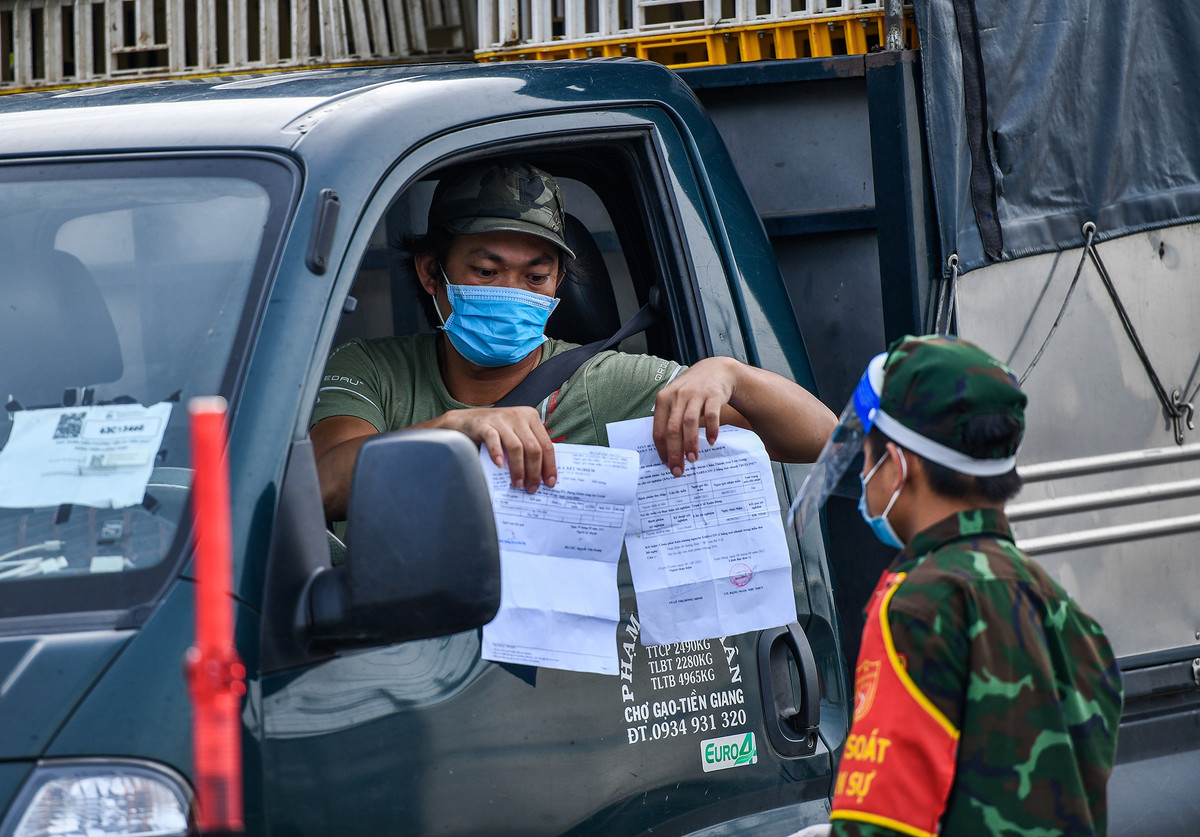 F0 se duoc cap the xanh Covid-19 nhu the nao neu tu dieu tri tai nha?