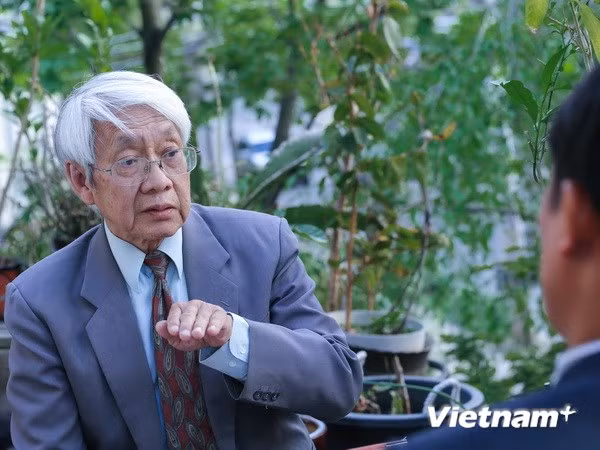 Tiến sỹ Tạ Văn Tài, luật sư, cựu giảng viên Trường Luật Harvard thuộc Đại học Harvard. Ảnh: Quang Tuyến-Lê Dương/Vietnam+