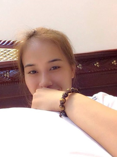 Khó ai có thể ngờ rằng một cô gái trẻ trung, chụp những bức ảnh có phần nhắng nhít lại đóng vai trò như một đầu tàu của tuyển Việt Nam trong giải đấu quan trọng vừa qua.