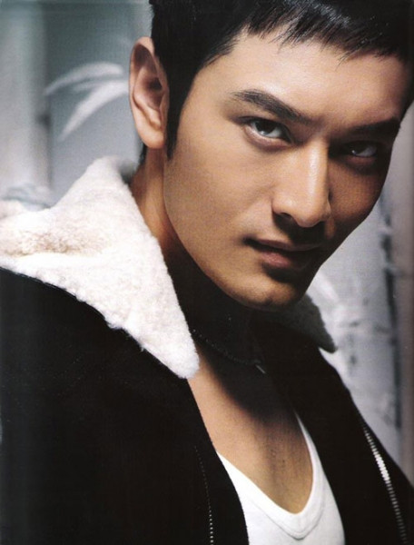 Nếu sống mũi cao, cánh mũi đầy đặn, bạn chắc chắn rất có khả năng kiếm tiền và biết quan tâm, chăm sóc người yêu hoặc người bạn đời của mình.