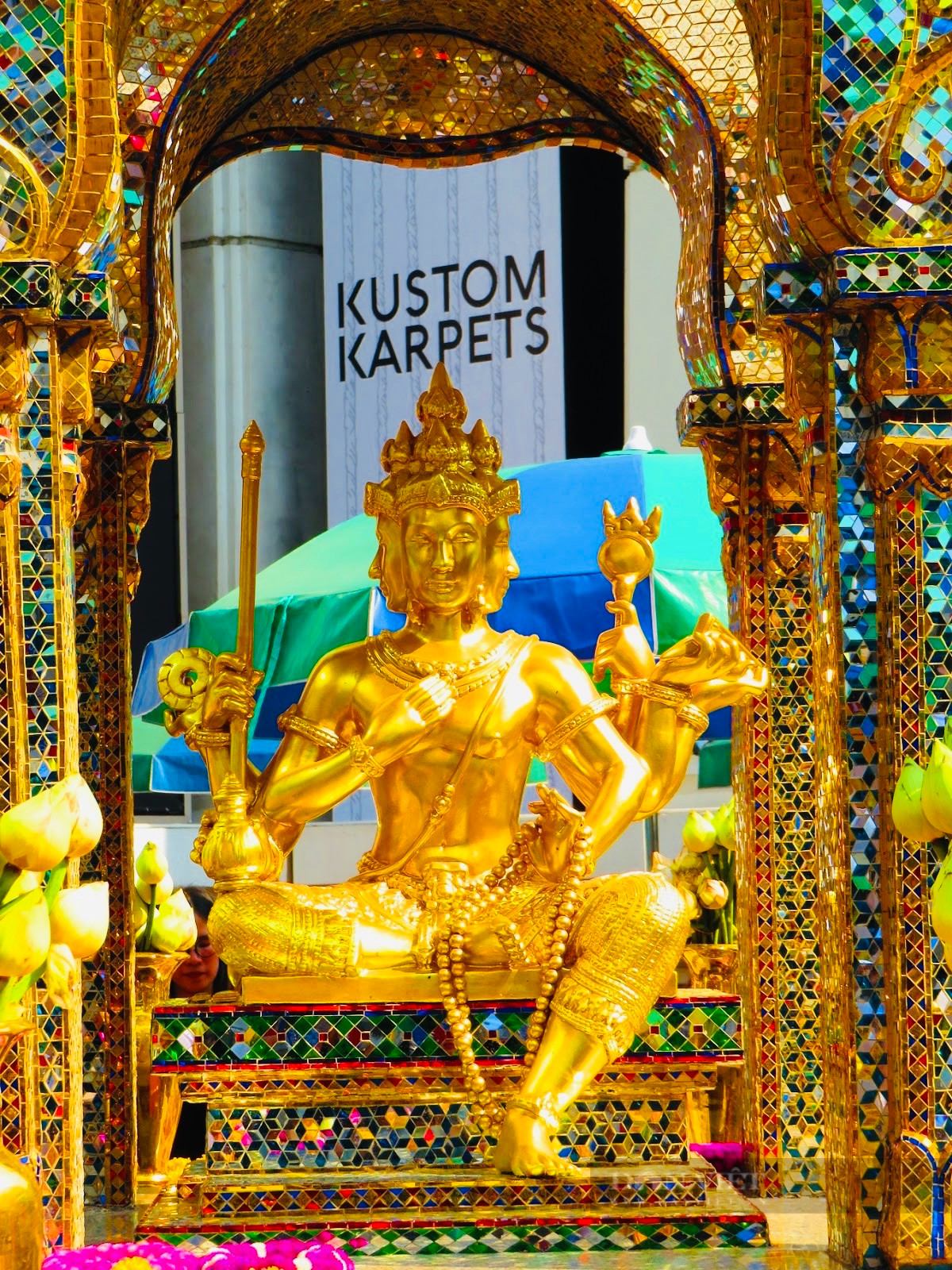 Bí ẩn chưa lời giải về Đền Erawan của người Thái - Hình 2 Bi an chua loi giai ve Den Erawan cua nguoi Thai-Hinh-2