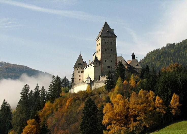 Lâu đài ma ám Moosham đáng sợ đến mức nào? - Hình 4 Lau dai ma am Moosham dang so den muc nao?-Hinh-4