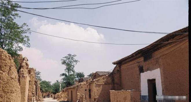 Mỗi vùng miền lại có những quan điểm, tập tập khác nhau. Có những điều đại kỵ ở nông thôn vẫn truyền tai nhau nhưng người thành phố chưa chắc đã nắm rõ.