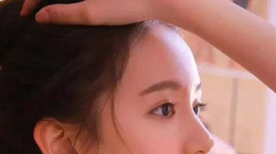 Phụ nữ có 3 nét tướng này: Không lo thiếu tiền, sau 35 tuổi đại phú quý - Hình 2 Phu nu co 3 net tuong nay: Khong lo thieu tien, sau 35 tuoi dai phu quy-Hinh-2