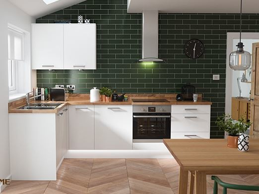 Nhà bếp dù ở nông thôn hay thành phố thì luôn cần được vệ sinh sạch sẽ để vừa bảo vệ sức khỏe gia đình, vừa tạo cảm hứng nấu nướng, ăn uống