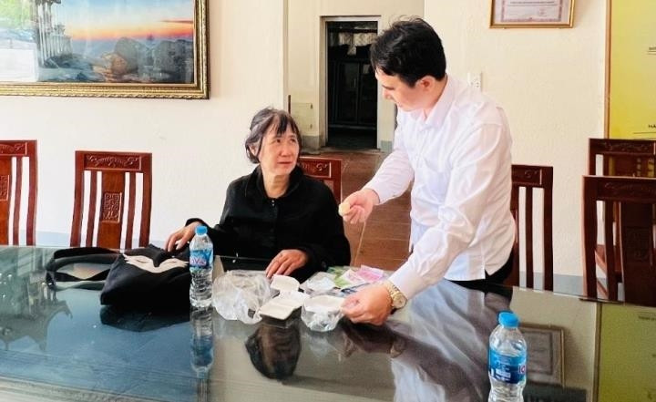 Sống sót 7 ngày dưới vực sâu nhờ ăn dương xỉ: Chuyên gia lý giải Song sot 7 ngay duoi vuc sau nho an duong xi: Chuyen gia ly giai