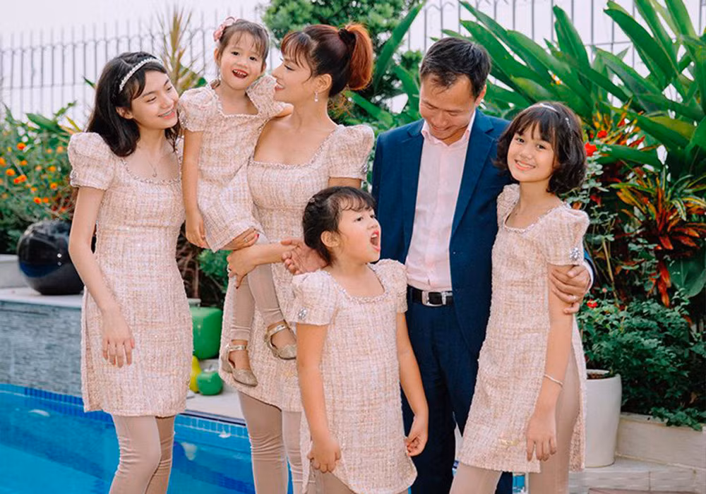 Vu Thu Phuong: Toi khong le thuoc hay 