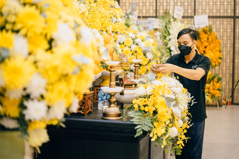 Nghe nua dem phai bat day, mung 1 Tet van nghe 
