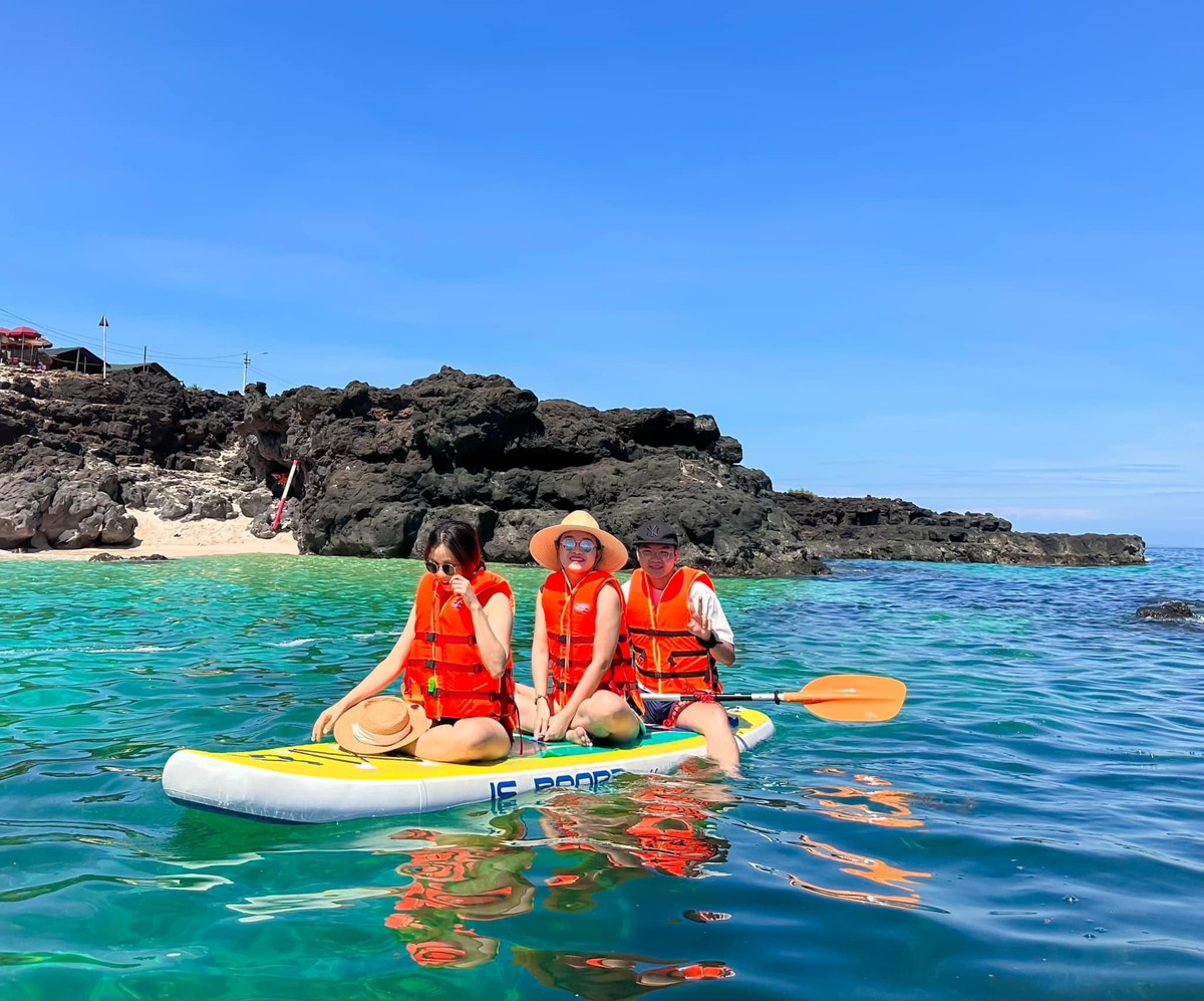 Vi vu tren hon dao Ly Son xinh dep-Hinh-10