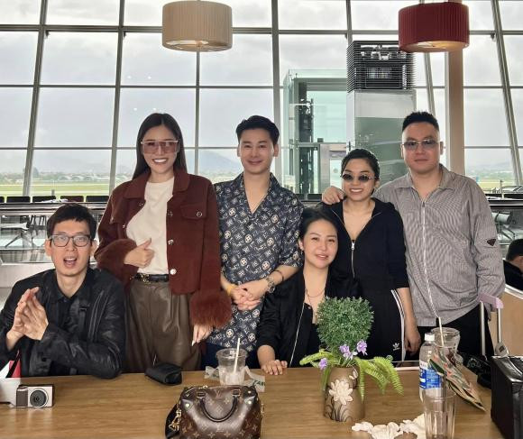 Que Van khoe dien mao quyen ru sau nhieu lan trung tu nhan sac-Hinh-3