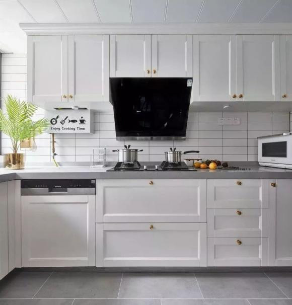 Can ho 3 phong ngu theo phong cach don gian 112m2-Hinh-5