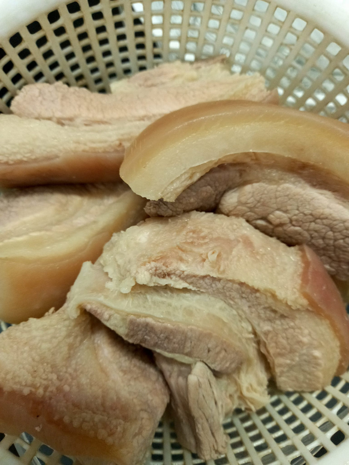 Làm món thịt ngâm nước mắm giòn ngon, có màu đẹp - Hình 3 Lam mon thit ngam nuoc mam gion ngon, co mau dep-Hinh-3