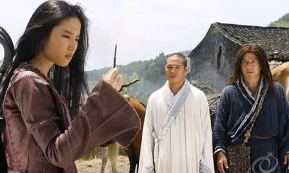 Ly Lien Kiet chi xuat hien hon 10 phut da duoc tra 360 ty