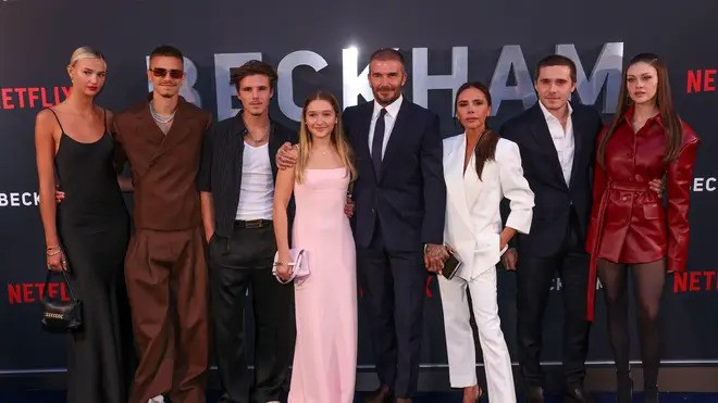 Vo David Beckham khoc khi nhac lai be boi chong ngoai tinh-Hinh-2