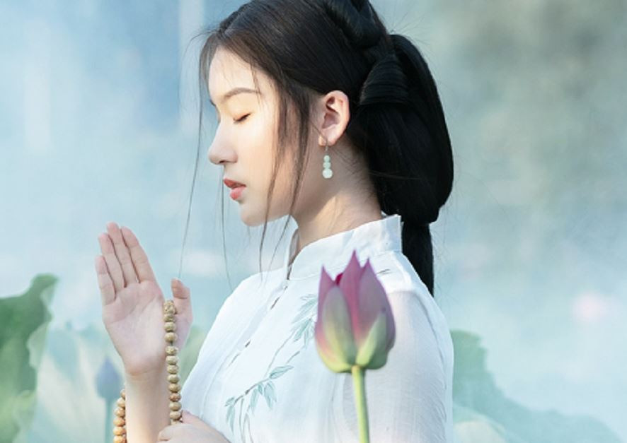 "Nhất giữ miệng, nhì giữ tâm" đối với phụ nữ có nghĩa gì? ảnh 1