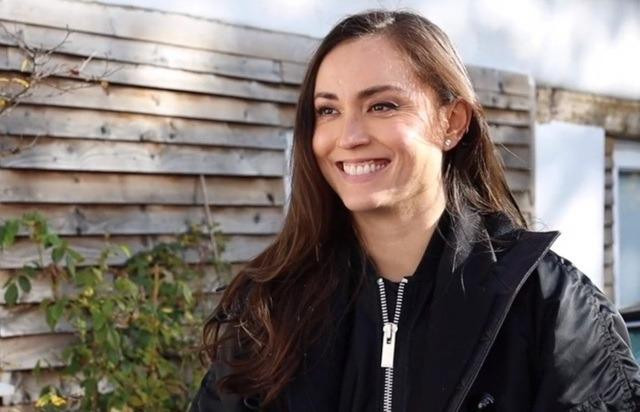 My nhan nhan 900 ty dong lam phi chia tay gio ra sao?-Hinh-2