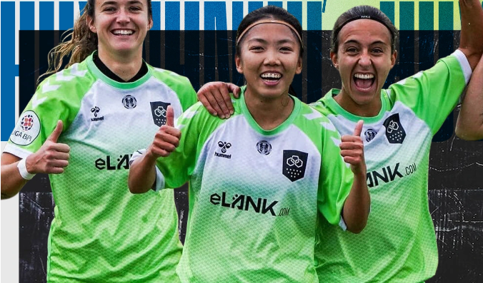 Huynh Nhu nhan 'bao' like sau nhiem vu ngay Valentine