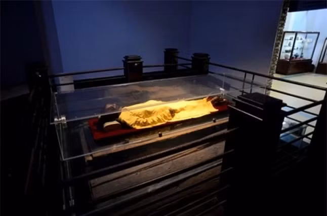 Bí ẩn xác ướp 100 năm vẫn còn nguyên vẹn ở giữa Sài Gòn ảnh 5