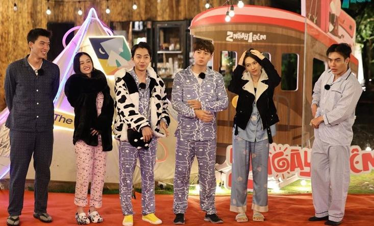 ởi trước đó, việc các ngôi sao tham gia trong show này diện đồ ngủ là điều quá đỗi bình thường.