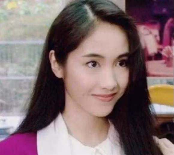 6 ngoi sao dep nhat Hong Kong: Nguoi dau tien hoan toan thuyet phuc-Hinh-3