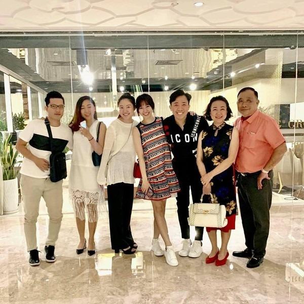 ể từ khi lấy Trấn Thành, Hari Won và Uyển Ân ngày càng gắn bó và luôn đồng hành cùng nhau.