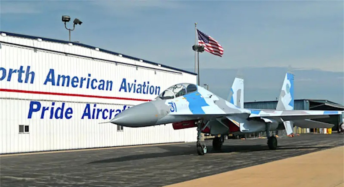 Bảo tàng nổi tiếng của Không quân Hoa Kỳ ở Dayton, Ohio đã mua được một chiếc tiêm kích Sukhoi Su-27 Flanker do Liên Xô thiết kế. Tuy nhiên, chiếc tiêm kích Su-27UB Flanker-C hai chỗ ngồi này, lại có một lịch sử mờ ám nổi tiếng, nó đã từng xuất hiện tại "Khu vực 51", một nơi nghiên cứu thử nghiệm vũ khí nổi tiếng của Mỹ. Theo The Drive, Military Today.