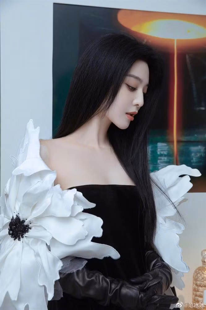 Vo tinh lot ong kinh fan, Pham Bang Bang gay sot nho dep-Hinh-7