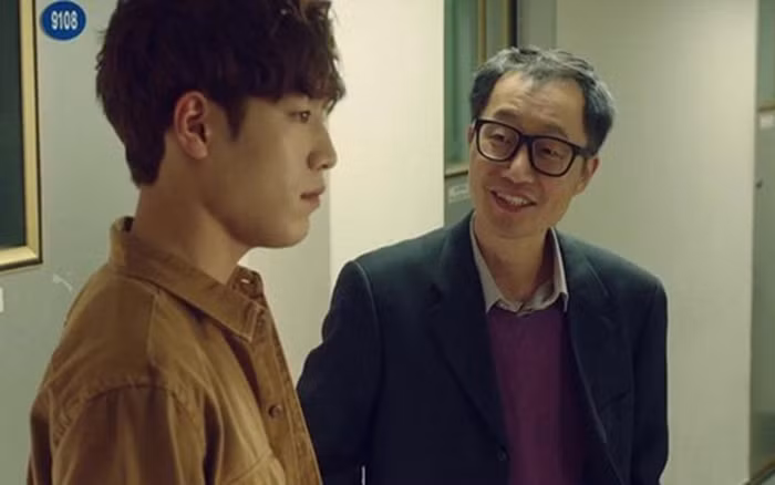 Ngay bo doi vao vien duong lao, chung toi moi biet ong nhieu tien