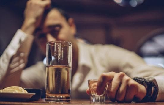 Hai hanh vi cua dan ong sau khi thuc day cuc hai gan-Hinh-2