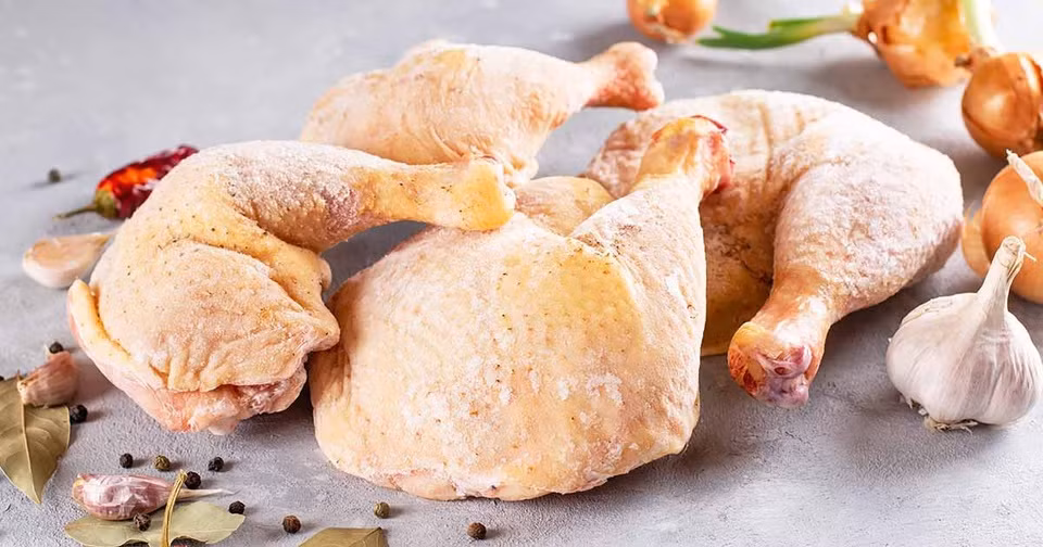 Thit ga co the bao quan bao lau trong tu lanh?