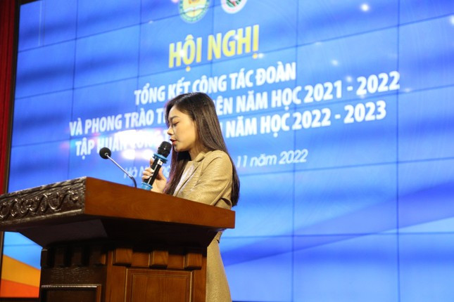 Nu Dang vien Hoc vien Tai chinh gianh giai nhat thi anh dep tren TTV-Hinh-21