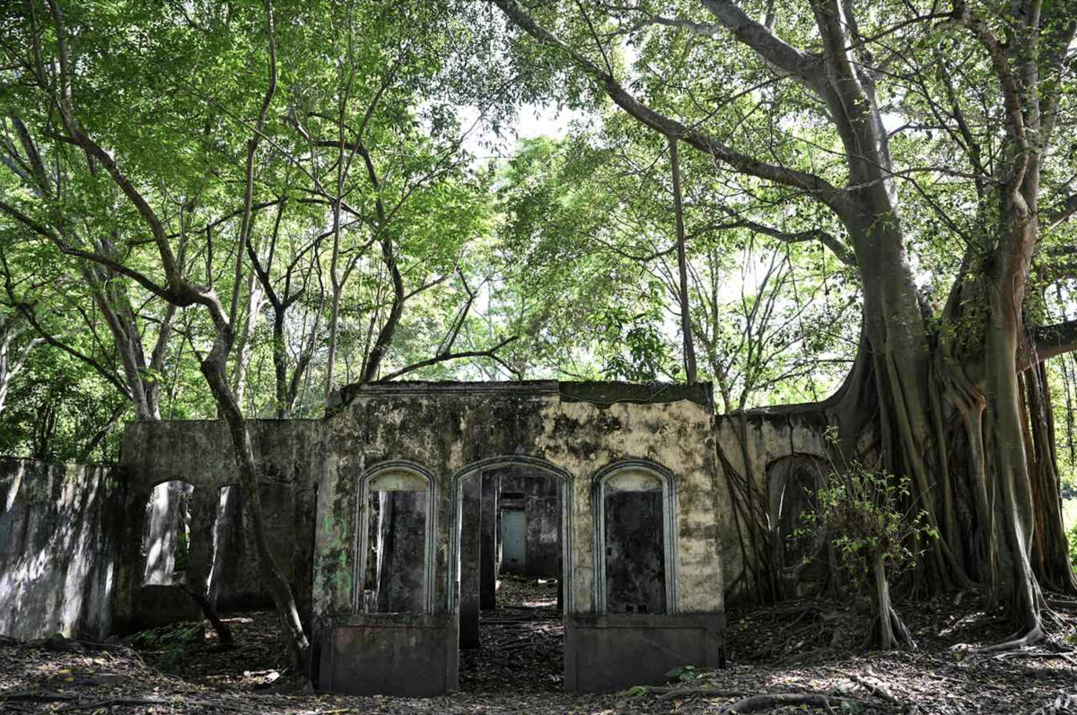 Thi tran ma tung bi nui lua phun trao khien 20.000 nguoi thiet mang