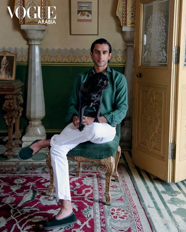 Rich kid Ấn Độ thừa kế ngai vàng và vài tỷ đô ở tuổi 20 - Hình 11 Rich kid An Do thua ke ngai vang va vai ty do o tuoi 20-Hinh-11