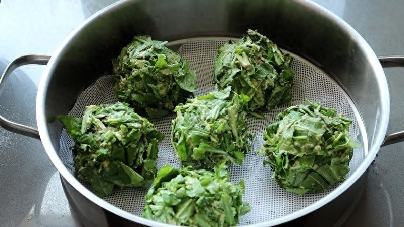 Loại rau dại toàn bị nhổ bỏ hóa ra là "vua bổ gan" - Hình 7 Loai rau dai toan bi nho bo hoa ra la