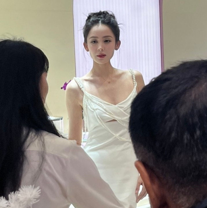 Hinh anh chua chinh sua cua Co Luc Na Trat