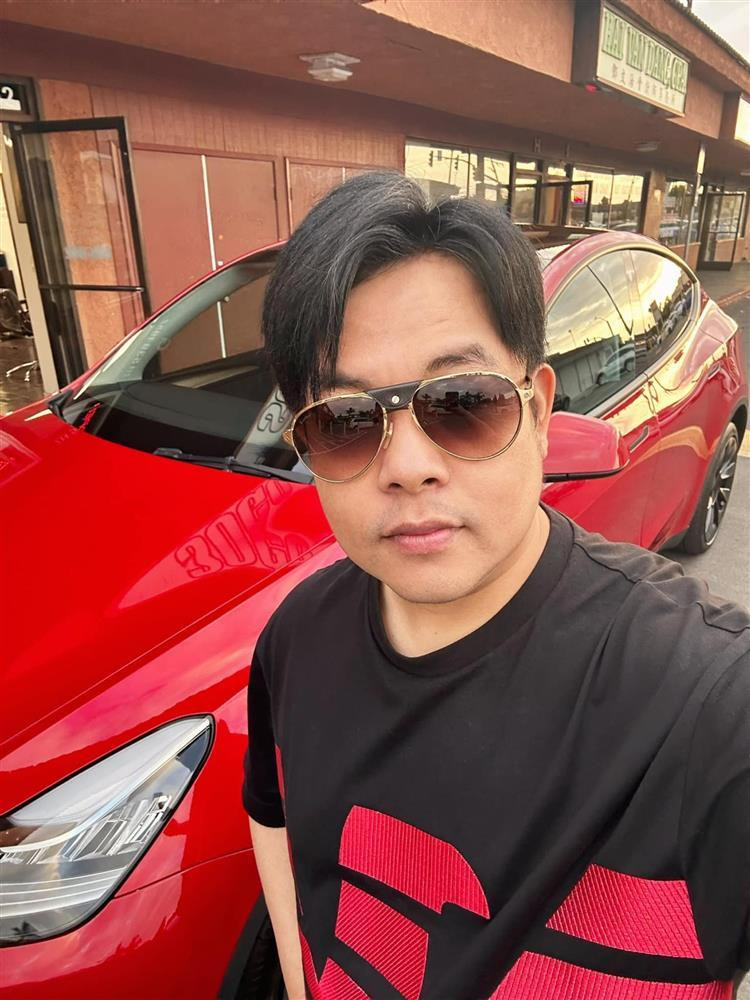 Quang Le he lo qua khu no hang tram trieu truoc khi di hat-Hinh-3