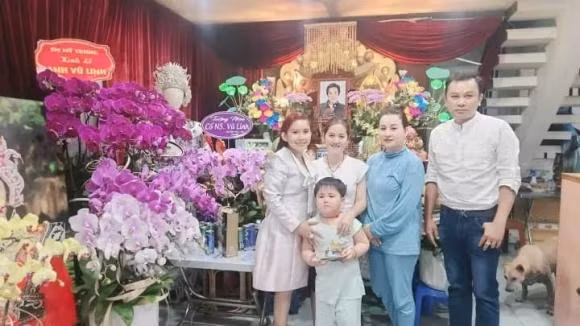 Con gai nuoi cua Vu Linh bi noi 