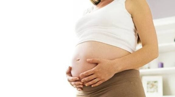 Be trai 2 tuoi ung thu da day, cha me nen nho dieu nay-Hinh-2