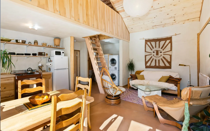 Can nha 100 trieu cua cap vo chong bo viec thanh pho ve que