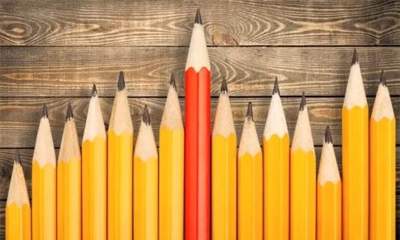 Tai sao goi la but chi trong khi khong duoc lam tu chi?