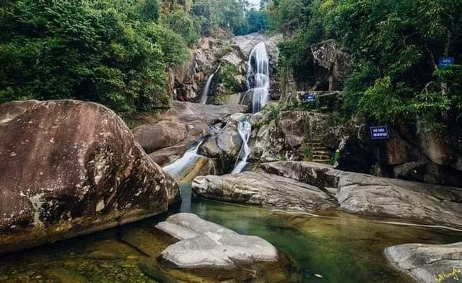 4 điểm đến Việt Nam được du khách nước ngoài khen đẹp vô thực - Hình 9 4 diem den Viet Nam duoc du khach nuoc ngoai khen dep vo thuc-Hinh-9