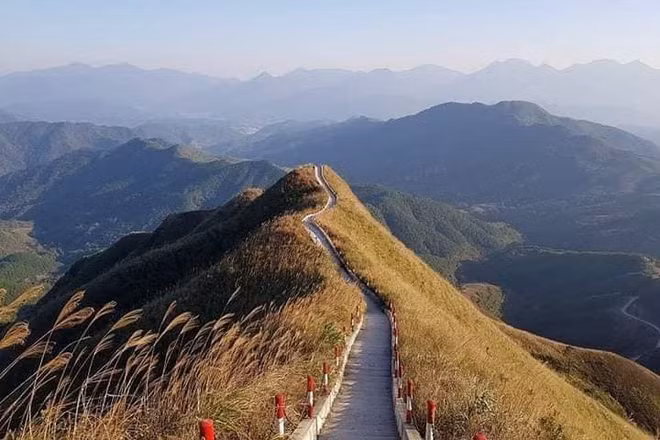 4 điểm đến Việt Nam được du khách nước ngoài khen đẹp vô thực - Hình 8 4 diem den Viet Nam duoc du khach nuoc ngoai khen dep vo thuc-Hinh-8