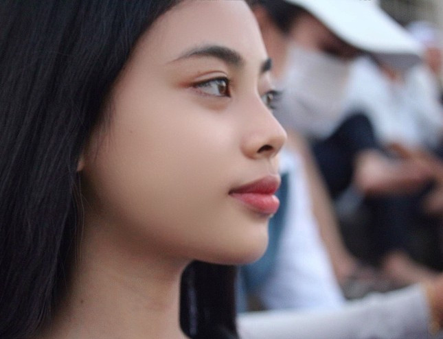 Ve dep cuon hut tua bup be baby cua co gai nguoi Dak Lak-Hinh-2