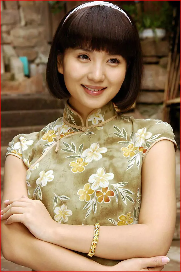 'Dieu thuyen' Tran Hao my nhan van nguoi me gio ra sao?-Hinh-4