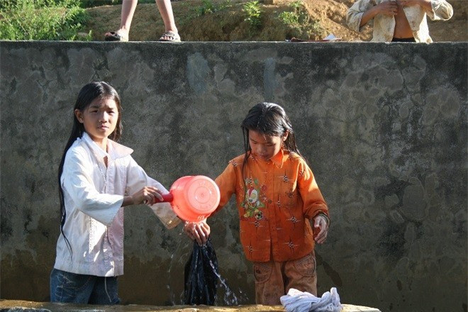 Tục tắm tiên và lời đồn ma quái ở giếng thần xứ Mường ảnh 2