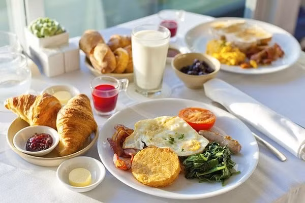 Nhin an sang va nhung tac hai 'kinh hoang' suc khoe