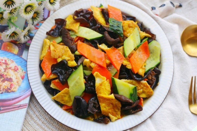 Bật mí 5 món bổ dưỡng, ăn vào "mát từ đầu đến chân" - Hình 4 Bat mi 5 mon bo duong, an vao