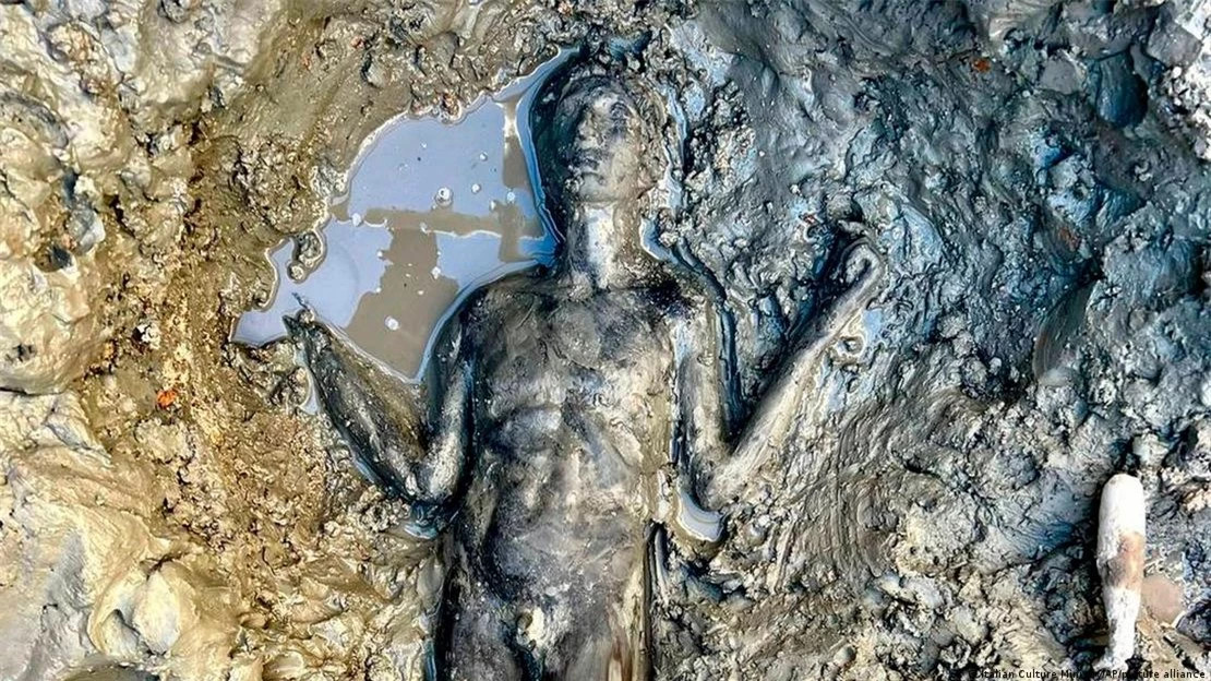 Khai quật "kho báu vô song" ở Ý, phát hiện loạt bảo vật hiếm - Hình 3 Khai quat