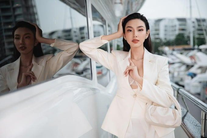 Thu nhap cua Hoa hau: Nguoi 25 ty/nam, nguoi 15 phut kiem 25 trieu-Hinh-2